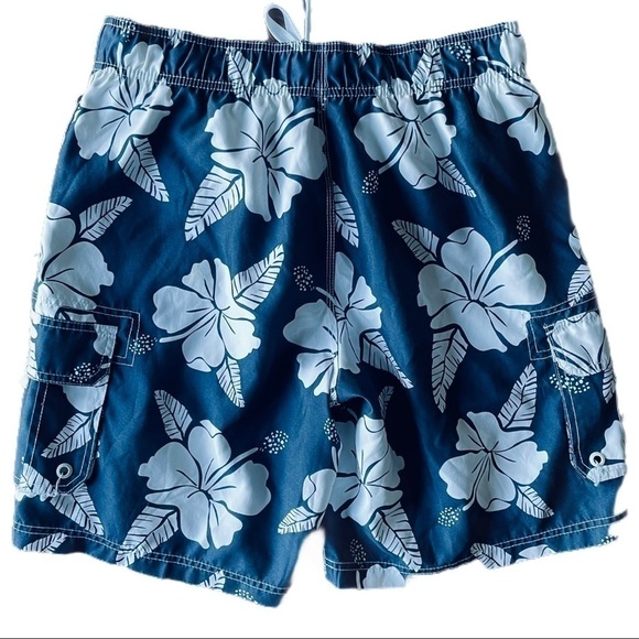 OP Ocean Pacific Men’s Navy and White Swim Trunks - Picture 4 of 4